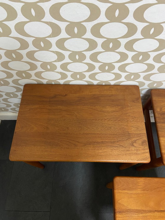 Image 1 of Vintage mimi-set/3 nesting tables van massief teakhout