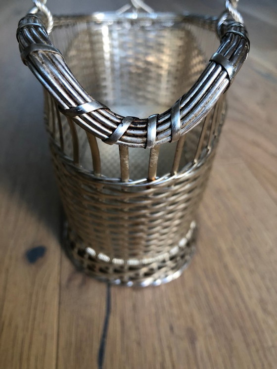 Image 1 of Panier à Bouteille de Vin en Métal Argenté Tressé