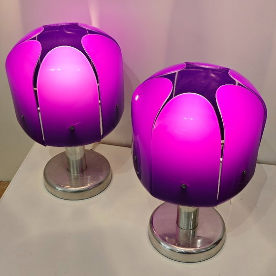 Image 1 of Lampes de table vintage en plexiglas violet