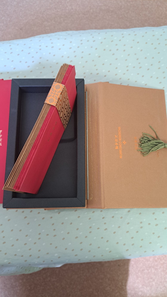 Image 1 of Vacheron Constantin luxury gift sets with envelopes and decorative cards
