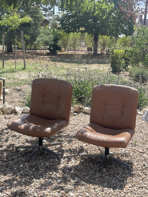 Set van 2 vintage cognac leren draaifauteuils – jaren 70 – draaistoelen, Leather, Metal