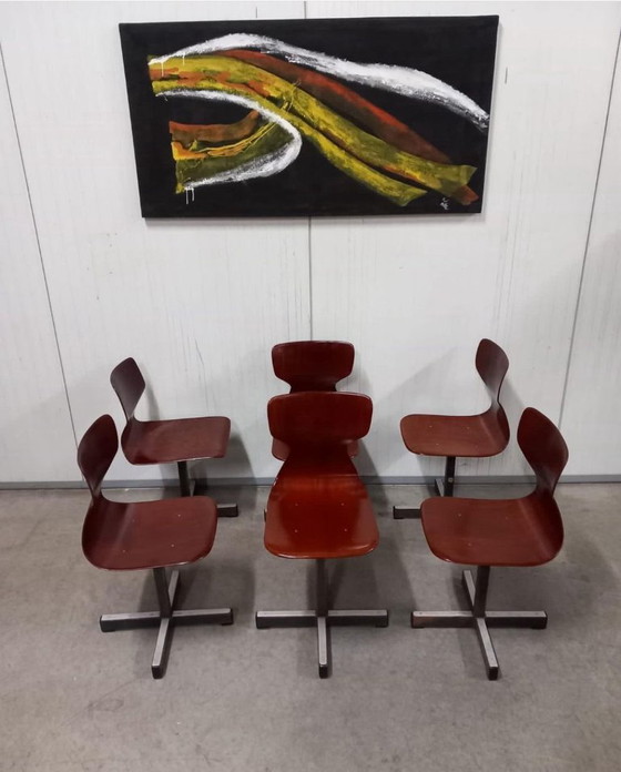 Image 1 of Set van 6 Pagholz stoelen in mid-century modern stijl, met gevormde multiplex zittingen en stalen onderstel, jaren 60.