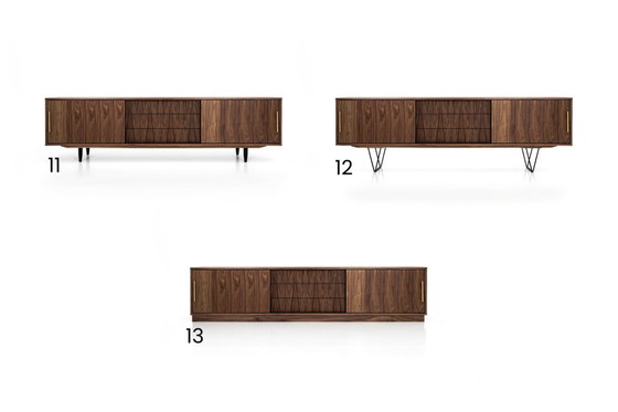 Image 1 of Notenhouten dressoir O-S02 schuifdeur en 3 laden 240