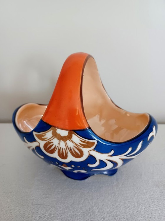 Image 1 of Panier en céramique peint à la main – style éclectique – faïence de Gouda – couleurs éclatantes