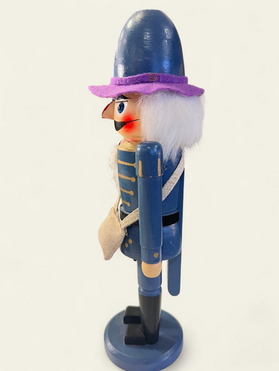 Image 1 of Original nutcracker "Hunter" with rifle | Handcrafted in the Erzgebirge region | Vintage wooden figure