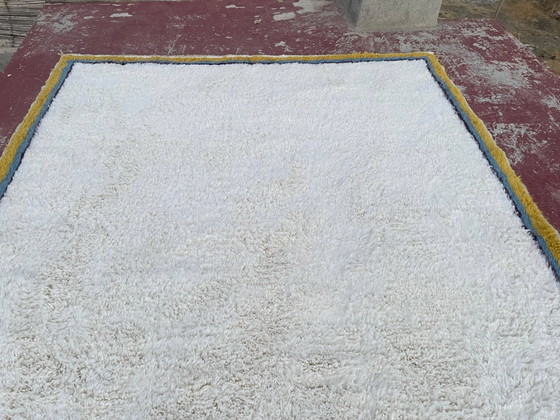Large Moroccan Berber rug in cream 400x250 cm, yellow and blue border, Rugs & carpets, Wool, Cotton, Bohemian (photo 7 of 9)