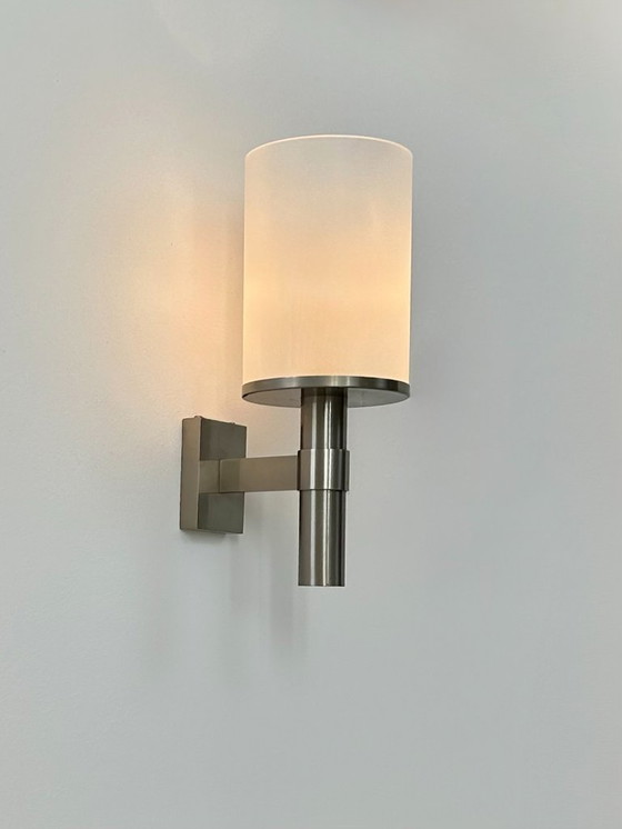 Image 1 of Perzel wandlamp, model 1141 bis, metaal en opaalglas, Frankrijk, 1960