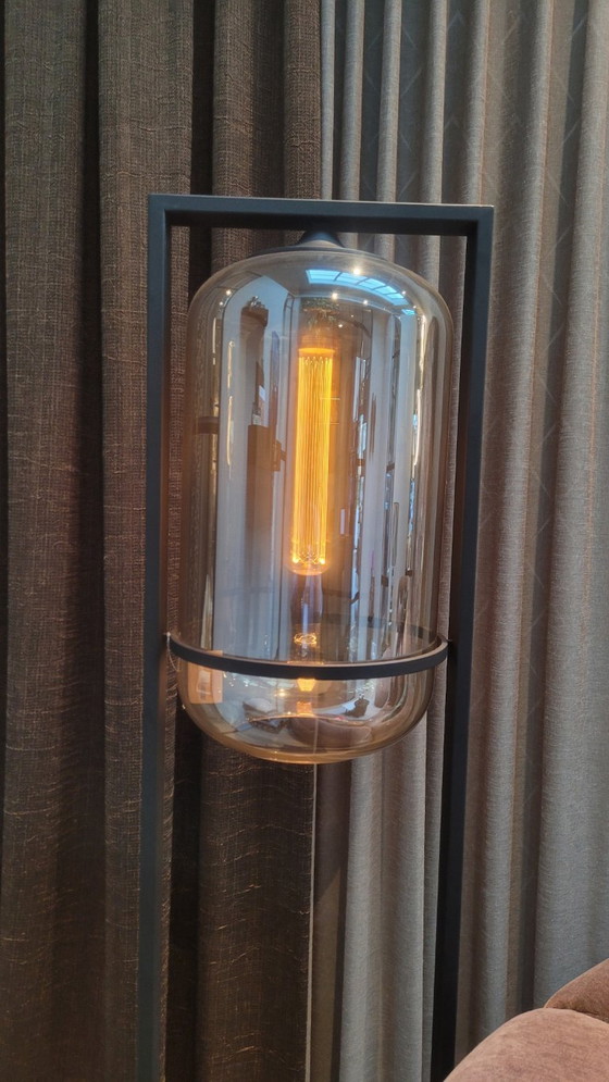 By Eve Tube 60 Floor light black – Aluminium, Glass (photo 5 of 6)