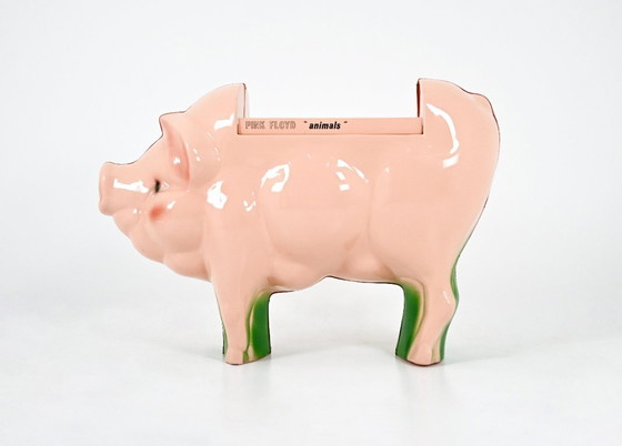 Image 1 of Platenstandaard voor het album Animals van Pink Floyd, 1977