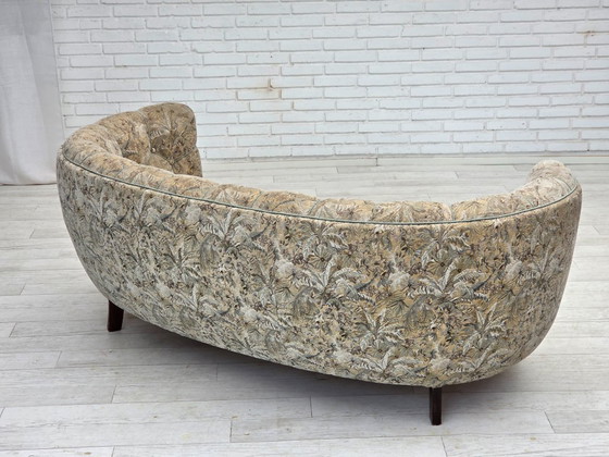 Image 1 of Anni '70, divano danese a 3 posti curvo, tessuto originale multicolore, legno di faggio.