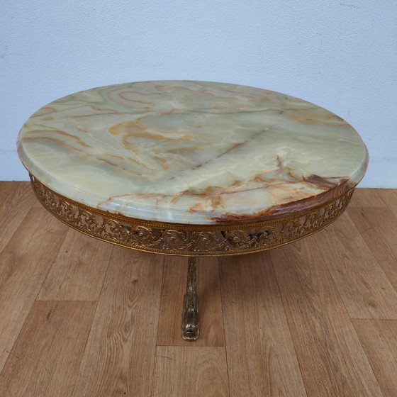 Round Vintage Regency Coffee Table with Marble Onyx Top 79cm – Brass (photo 2 of 10)