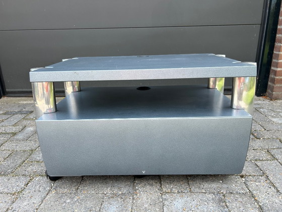 Image 1 of Leolux Verso TV-Ständer hellblau metallic