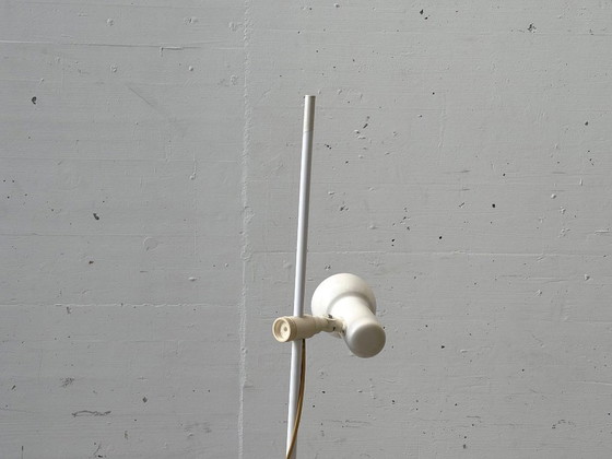 Leuchten Busch Lampada da terra doppia, Art. Nr. 3511-24, Made in Germany, Lampade da terra, Plastica, Bianco (foto 7 di 15)