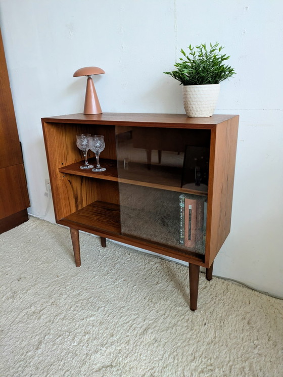 Image 1 of Vintage display cabinet