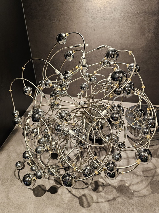 Image 1 of Space age lamp zilver planeten