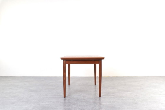 Mid-Century Danish Teak Extendable Dining Table, 1960s. – Wood (photo 5 of 18)