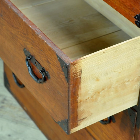 Image 1 of Cómoda japonesa Tansu, circa 1870.