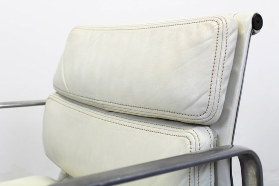 Image 1 of Ea217 Bürostühle Charles & Ray Eames Sitze