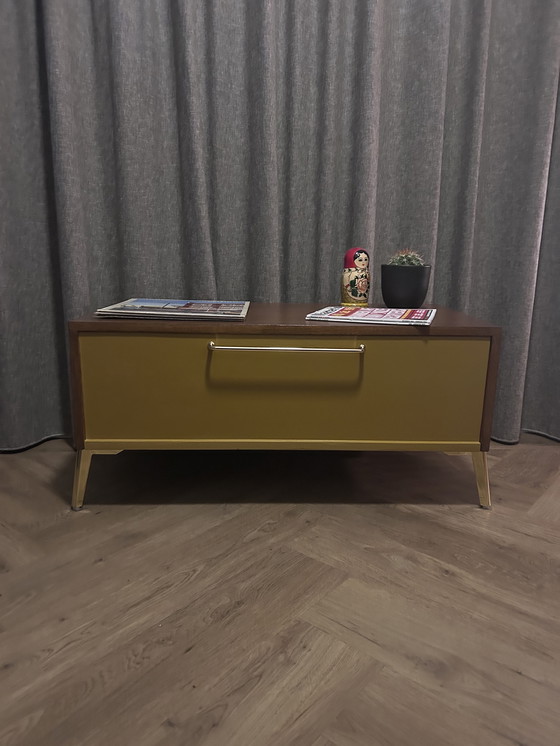 Image 1 of Credenza di metà secolo