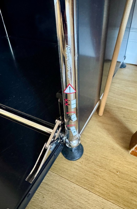 Image 1 of USM Haller tower storage unit