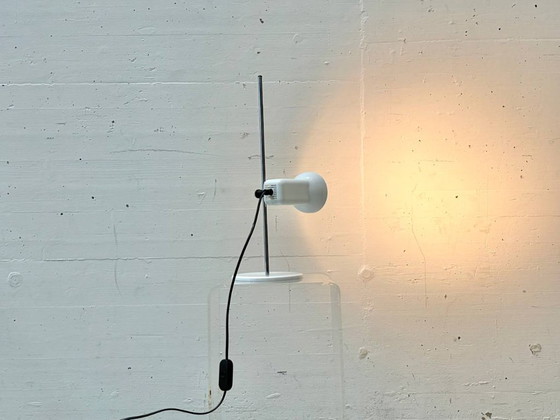 Image 1 of Lámpara de mesa de metal blanco estilo era espacial, década de 1970.