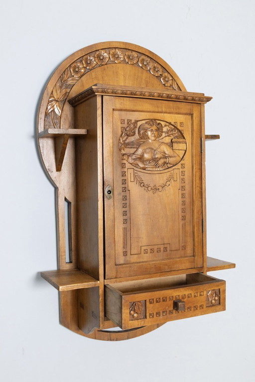Gabinete de boticario Art Nouveau, década de 1900