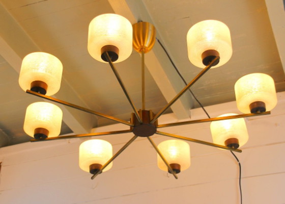 Image 1 of Lampadario scandinavo a otto luci, teak, ottone e opalino, metà secolo