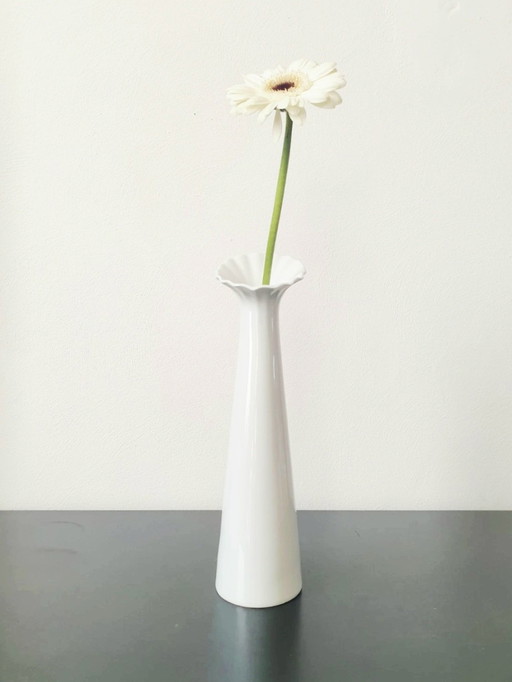 Tirschenreuth Design Vase | Slim Vase with Scaly Collar | German Porcelain 1980s