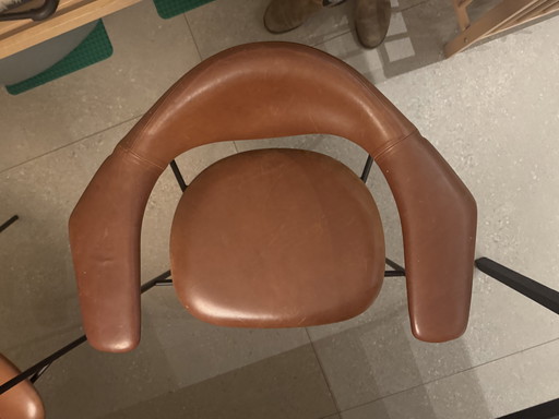 Gubi Masculo Esszimmerstühle