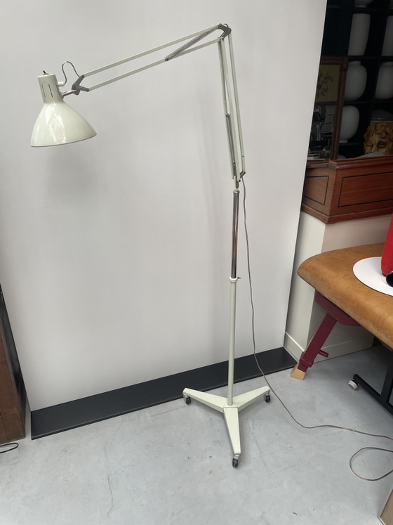 Hala Bureaulam Verrijdbaar, Jaren 70 – Vloerlampen, Metal, Chrome (photo 5 of 10)