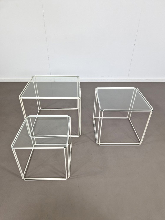 Max Sauze | Isocele Nesting Set – Bijzettafels, Metal (photo 10 of 10)