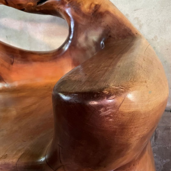 Image 1 of Grande, unica panca scultorea in legno massello