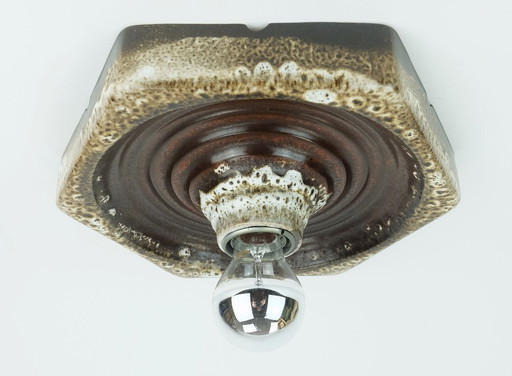 hexagonale SCONCE wandlamp van keramiek uit het midden van de vorige eeuw, jaren 60, jaren 70, lavadruppelglazuur, beigebruin