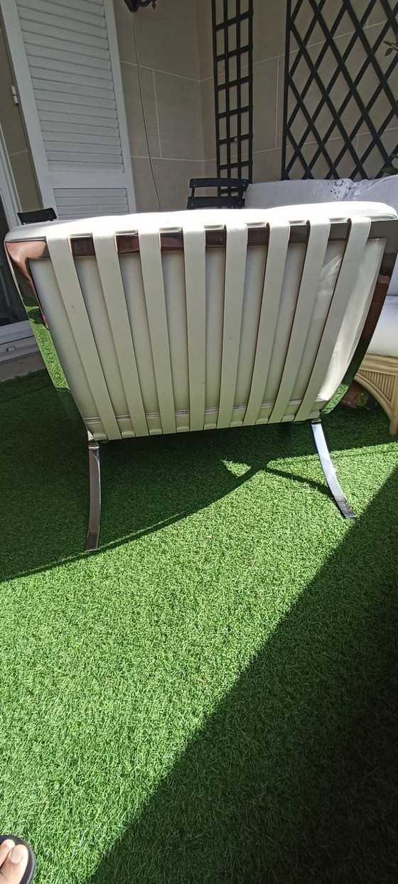 Image 1 of Barcelona armchair + Knoll footrest – Design Mies van der Rohe