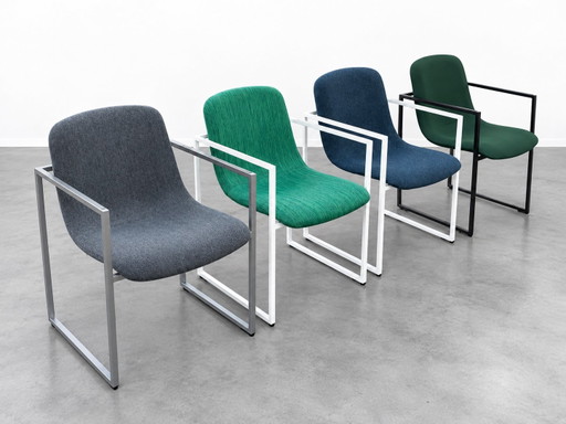 set van 4 Arco Frame II Designstoelen (3x Normaal + 1x XL)