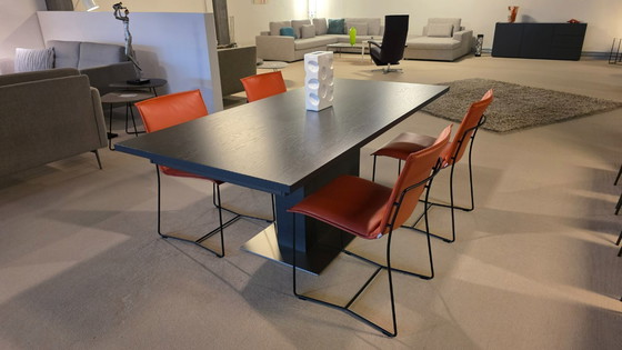 Image 1 of Eetkamertafel Kara Musterring