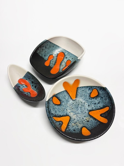 Raro set di tre ciotole in ceramica, Elchinger Atelier. Francia, 1950.
