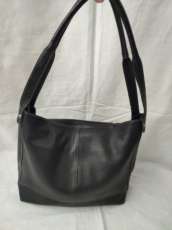 Scapa Black Leather Handbag Timeless Beauty – Shoulder bags (photo 3 of 15)