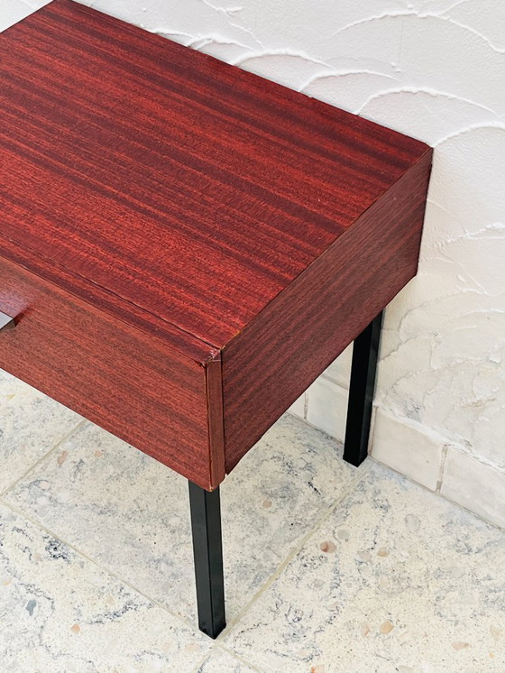 Image 1 of Comodino modernista europeo degli anni '60