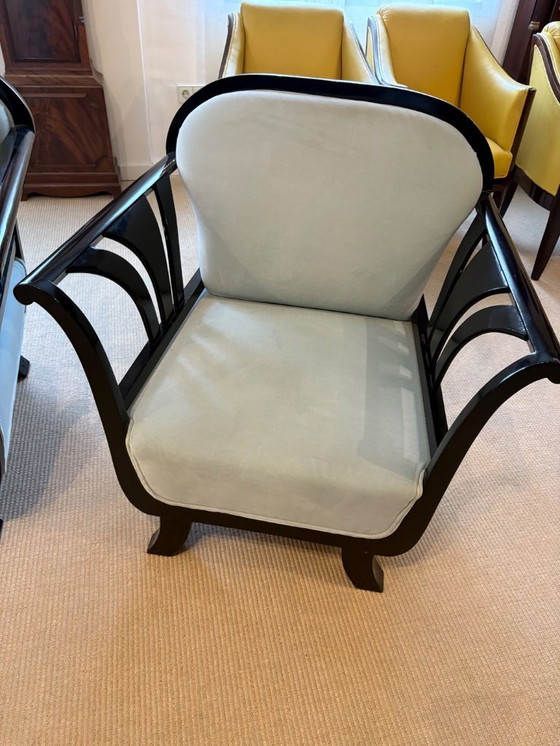Image 1 of Elegante Wohnzimmergarnitur im Art-Deco-Stil – Sofa und zwei Sessel – dunkel lackiertes Holz – ca. 1925–1935