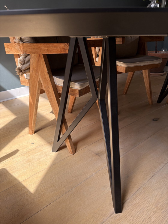 Image 1 of Studio Henk HPL ovale eettafel 220cm