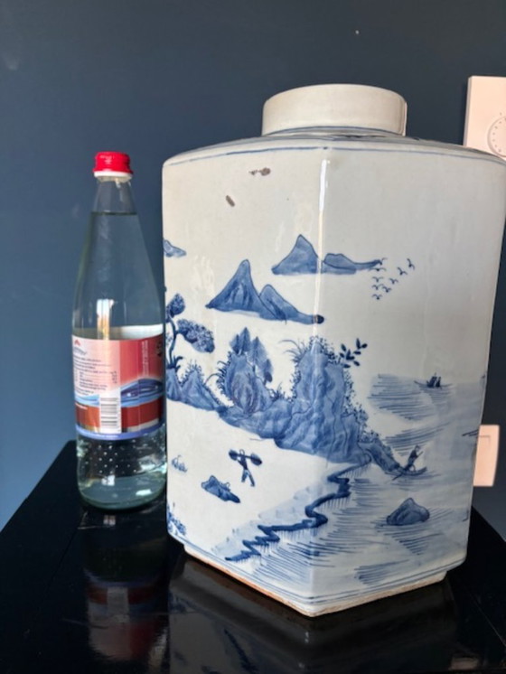 Image 1 of Zeer grote antieke theebus, China