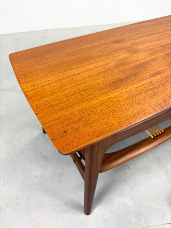 Mesa de centro 'Nr. 15' de Louis van Teeffelen para Wébé – Mesas de centro, Wood (photo 17 of 19)