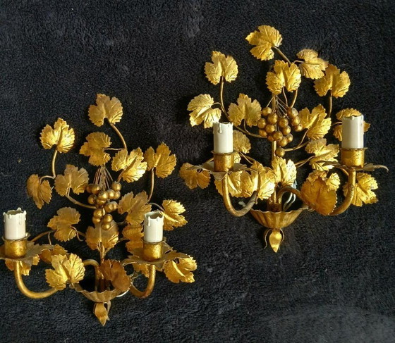 Image 1 of Splendid vintage wall sconces in gilded iron with a grape and vine design from Italy