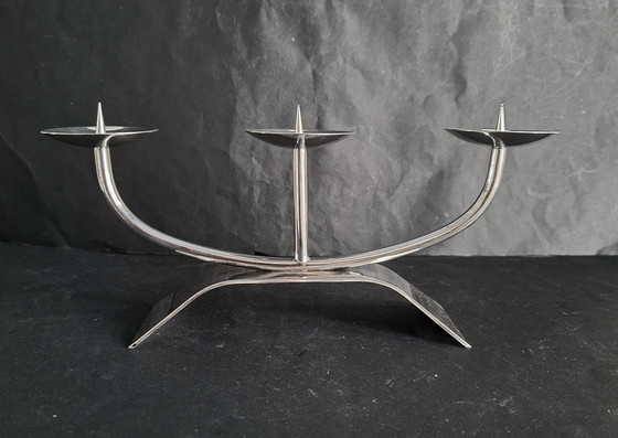 Image 1 of WMF Kurt Radtke verzilverde 3 armige kandelaar uit de beroemde Ikora Collectie 60er jaren. 