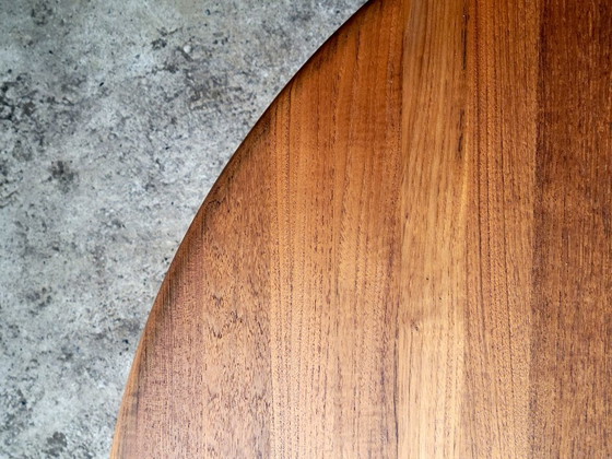 Image 1 of Vintage extendable round dining table in teak, Denmark 1960