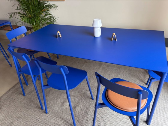 Image 1 of Table de salle à manger Fromme en bleu, dimensions 180x90 petite friture