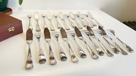 Image 1 of 12 Fourchettes 12 Couteaux à Poisson PLATIL Métal Argenté 