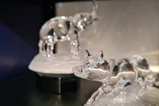 Image 1 of Kristal op haar mooist en natuurlijk via deze object van dieren: olifant, hert, vos, eekhoorn, dolfijn met baby en giraffe met b