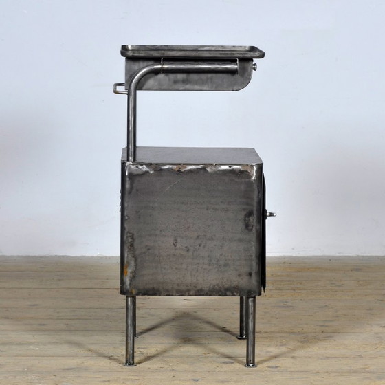 Image 1 of Comodino in ferro, circa 1950